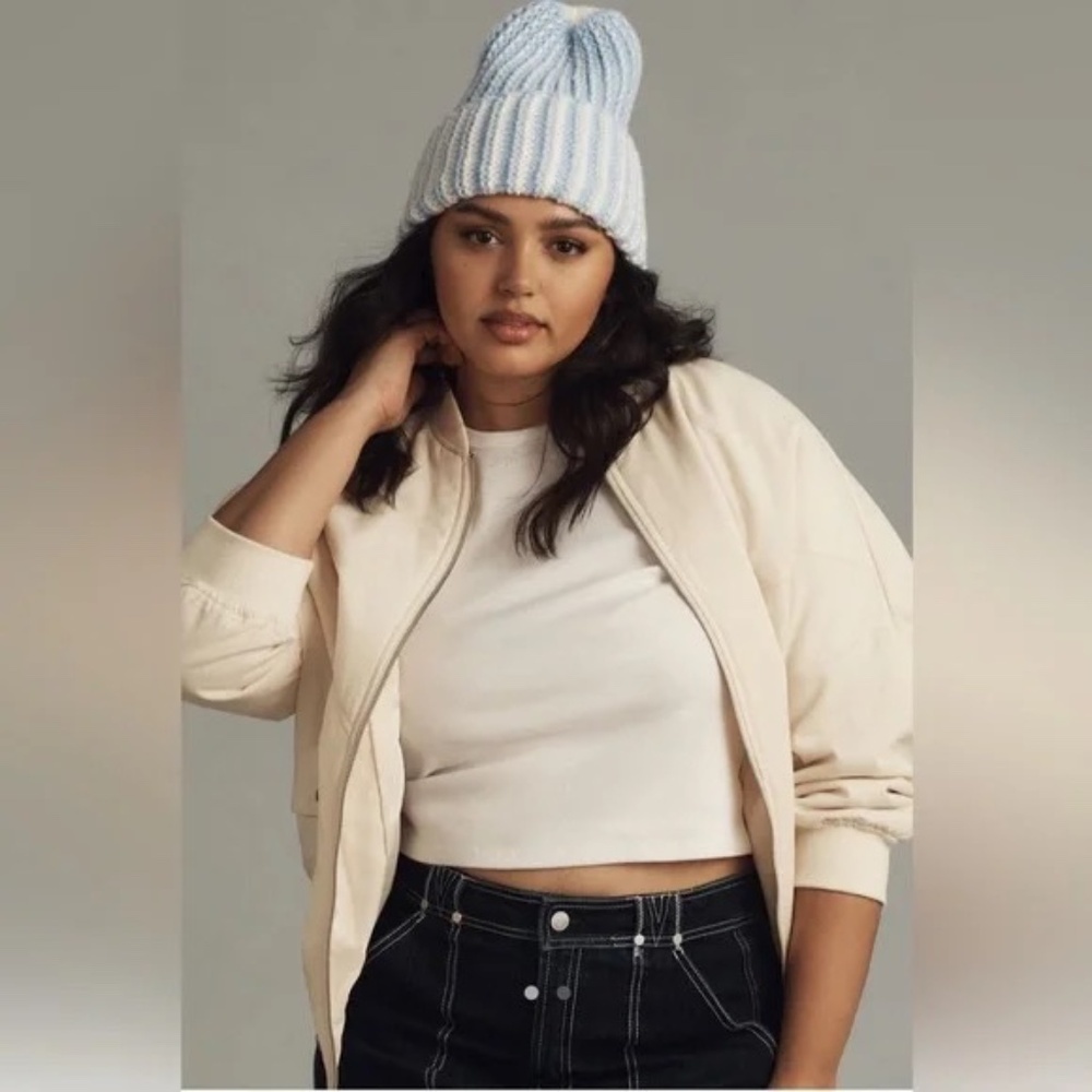 NWT Anthropologie Chunky Striped  Two Tone Beanie - Picture 2 of 3